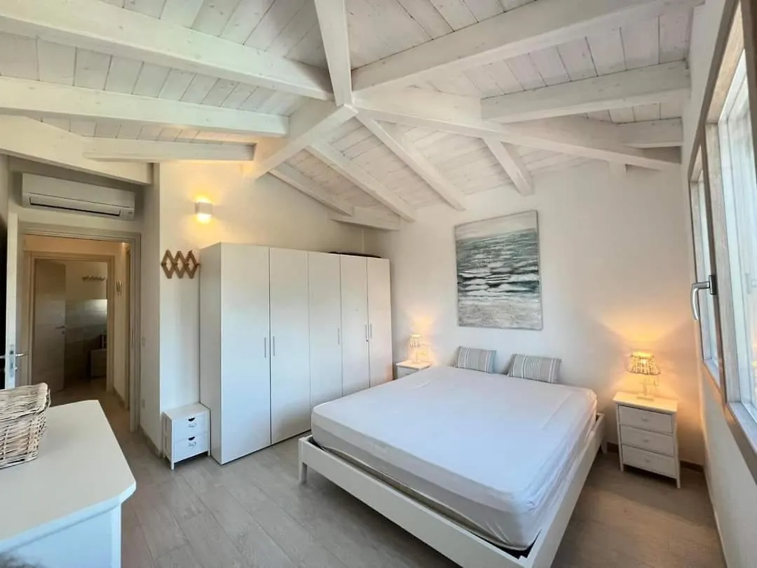 Сasa de vacaciones Villa La Residenza Del Mare Limpiddu